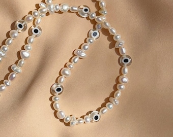 Evil Eye and Freshwater Pearl Necklace, Irregular Pearl Necklace, White Evil Eye Necklace, Pearl and Bead Necklace, Baroque Pearl Choker