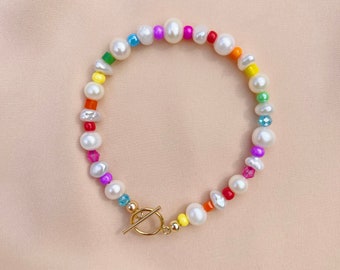 Rainbow Bead & Freshwater Pearl Bracelet, Pearl Bracelet, Colorful Beaded Bracelet, Colorful Pearl Bracelet, Gay Pride Bracelet, Pride Month