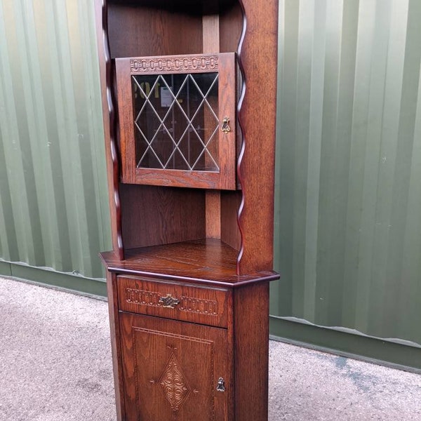 Corner Display Etsy UK