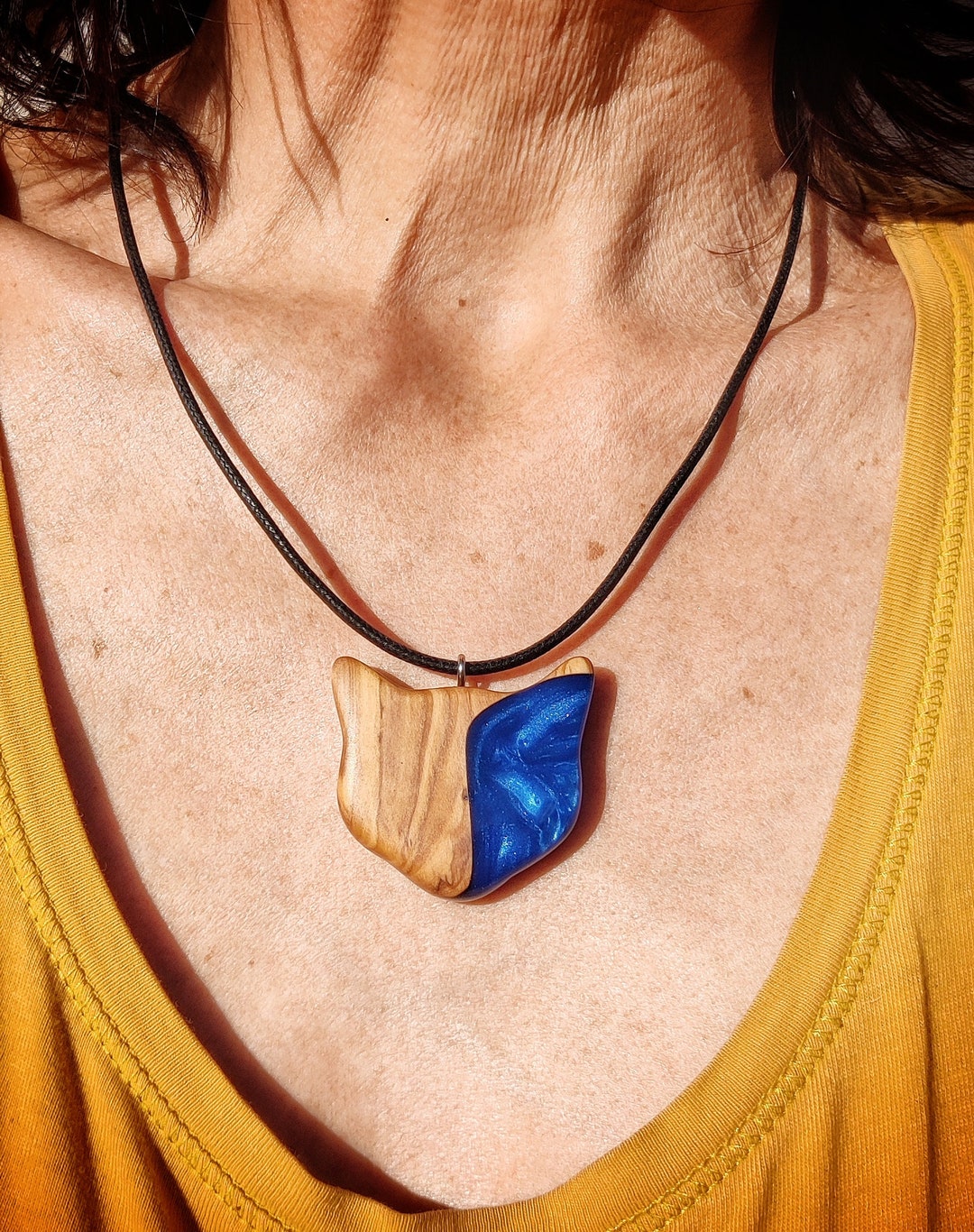 Collier Pendentif Bois D'olivier Et Résine époxy Triangle - 50-70 Cm, Vert Et Bleu
