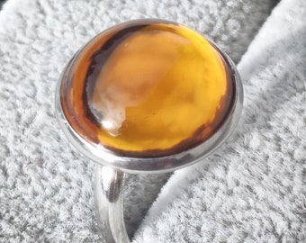 Adjustable stainless steel ring with 16mm glass cabochon