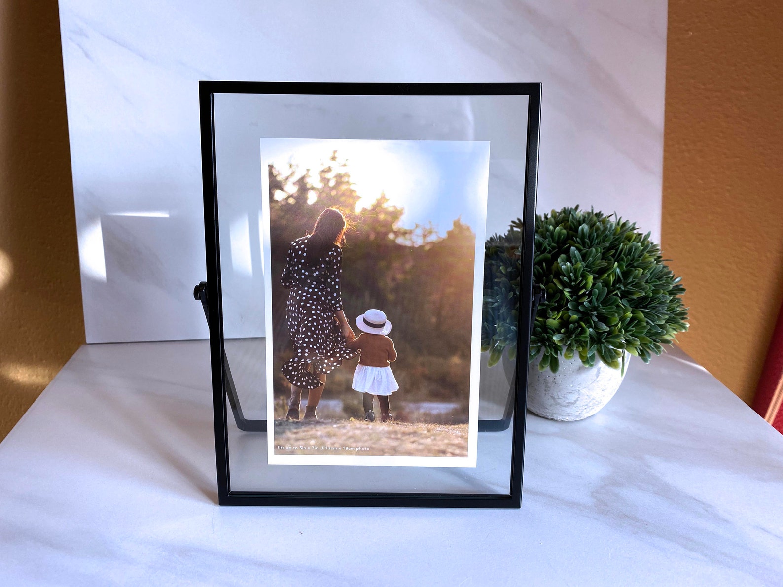 Modern Tabletop Glass Floating Picture Frame 4x6 or 5x7 Etsy