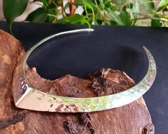 Hammered Silver Choker / Rustic / Gypsy / Lightweight / Boho / Tribal / Hippie / Rustic / Vegan /