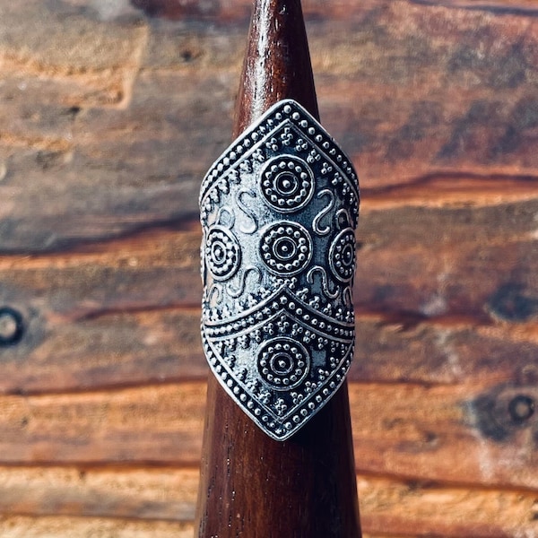 Silver Boho Ring Ethnic / Rustic / Festival / Tribal / Hippie / Gypsy / Psy / Thumb / Gift or Her / Engraved Design / Bohemian
