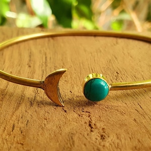 Goldenes Mondarmband / Türkis Messing / Armreif / Galaxie / Solar / Sonne / Ethno / Boho / Schmuck / verstellbar