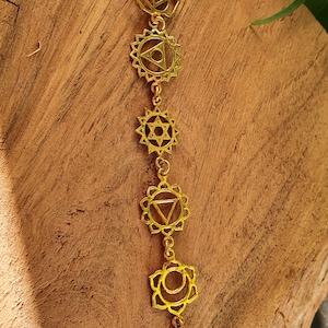 Collar Oro Siete 7 Chakras / Hipoalergénico / Latón / Yoga / Reiki / Boho / Hippie / Rústico / Étnico / Cristales / Tercer Ojo / Illuminati imagen 9