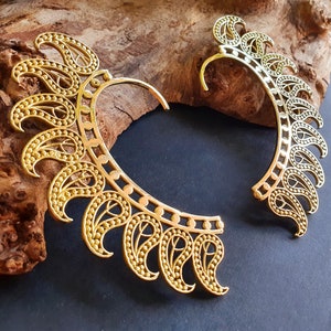 Ear Cuff Brass Feather design / Tribal / Boho / Costume / Fancy Dress / Cosplay / Festival Jewellery / Indian /