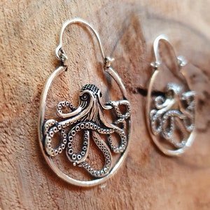 Silver Octopus Earrings / Pirate / Ocean / Tentacle Nautical / Sailor / Marine / Sea / Sealife / Fish / Animals / Nature image 6