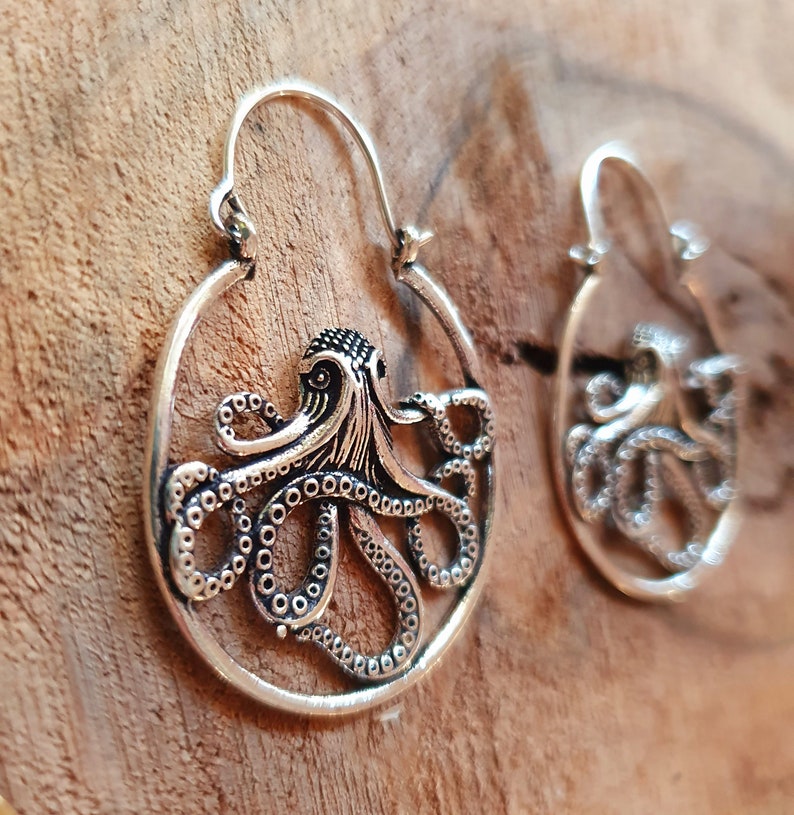 Silver Octopus Earrings / Pirate / Ocean / Tentacle Nautical / Sailor / Marine / Sea / Sealife / Fish / Animals / Nature image 6