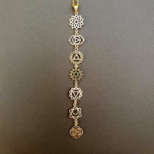 Gold Seven 7 Chakras Necklace / Hypoallergenic / Brass / Yoga / Reiki / Boho / Hippie / Rustic / Ethnic / Crystals / Third Eye / Illuminati image 2