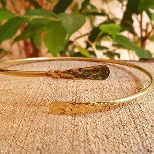 Hammered Brass Arm Bracelet / Boho / Tribal / Spiral / Bangle/ Ethnic / Rustic / Bohemian / Hippie / Body jewellery / Psy / Adjustable image 3