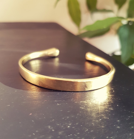 Bracelet Simple en Laiton Massif, Jonc en Laiton Doré, Coffret Cadeau, KaaliBoutiqueLTD