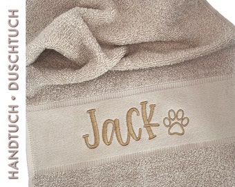 Handtuch mit Namen und Pfote bestickt  / Duschtuch bestickt  / Handtuch personalisiert mit Namen und Pfote  / Hundehandtuch