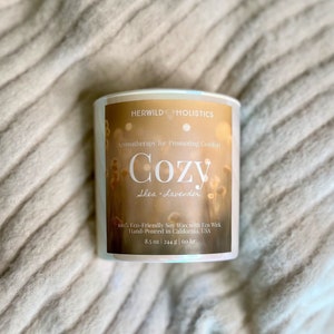 Cozy, Aromatherapy Soy Candle, Soy Wax Candle, Scented Candle, Natural Candle made with essential oils, Eco-Friendly, Nontoxic