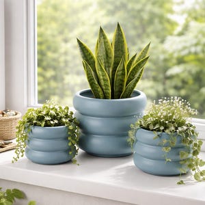 Keramik Blumentopf modern, Übertopf gewellt grau blau matt, Pflanztopf 3 Größen, minimalistische Deko, Geschenkidee Wohnzimmer