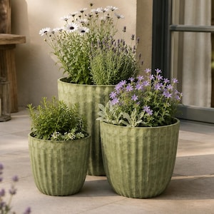 Grön blomkruka, ribbad växtkruka, plastplanter - 3 storlekar, modern plantering, trädgårdsdekorationskruka - presentidé för trädgården