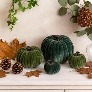Fabric pumpkin - flocked decorative pumpkin - Halloween decoration - autumn table decoration - green velvet look pumpkin - gift idea - 2 sizes