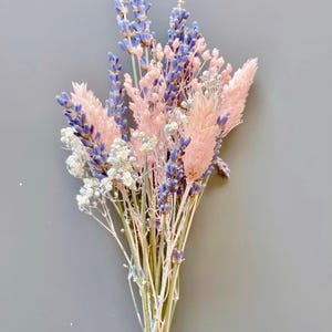 No dried flower bouquet with vase - lavender bouquet - table decoration lavender & grasses in vintage style vase - gift idea