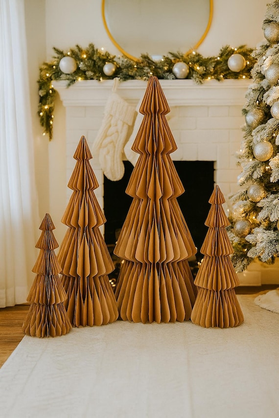 Papier Weihnachtsbaum beige, Tannenbaum faltbar mit Magnetverschluss – Weihnachtsdeko für Tisch, Fensterbank - Nachhaltige Deko - 4 Größen