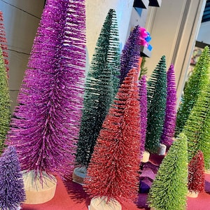 Glitter Christmas tree - Decorative Christmas tree with wooden base - Tree with glitter Christmas - Winter decoration - 5 colors