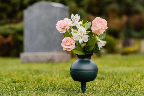 Runde Grabvase, Friedhofsvase mit Erdspieß, Steckvase - Grabschmuck - wetterfest für Trauerfloristik und Allerheiligen - 2 Größen