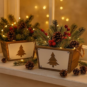 Wooden planter - Wooden Christmas box - Set of 2 - Wooden flower box - Rustic Christmas decoration - Window sill decoration - Gift idea
