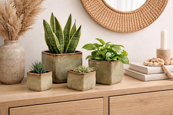 Blumentopf Taupe, moderner Übertopf quadratisch, Pflanztopf 4 Größen, Skandi Deko, minimalistische Wohnraum Deko - Geschenkidee