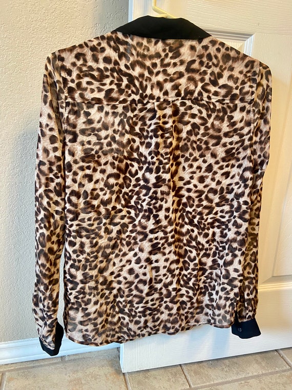 Stunning leopard cheetah print blouse with studde… - image 5