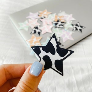 Koe Print Star Sticker | Die Cut Sticker | Waterdichte Sticker | Laptop Sticker | Waterdichte sticker