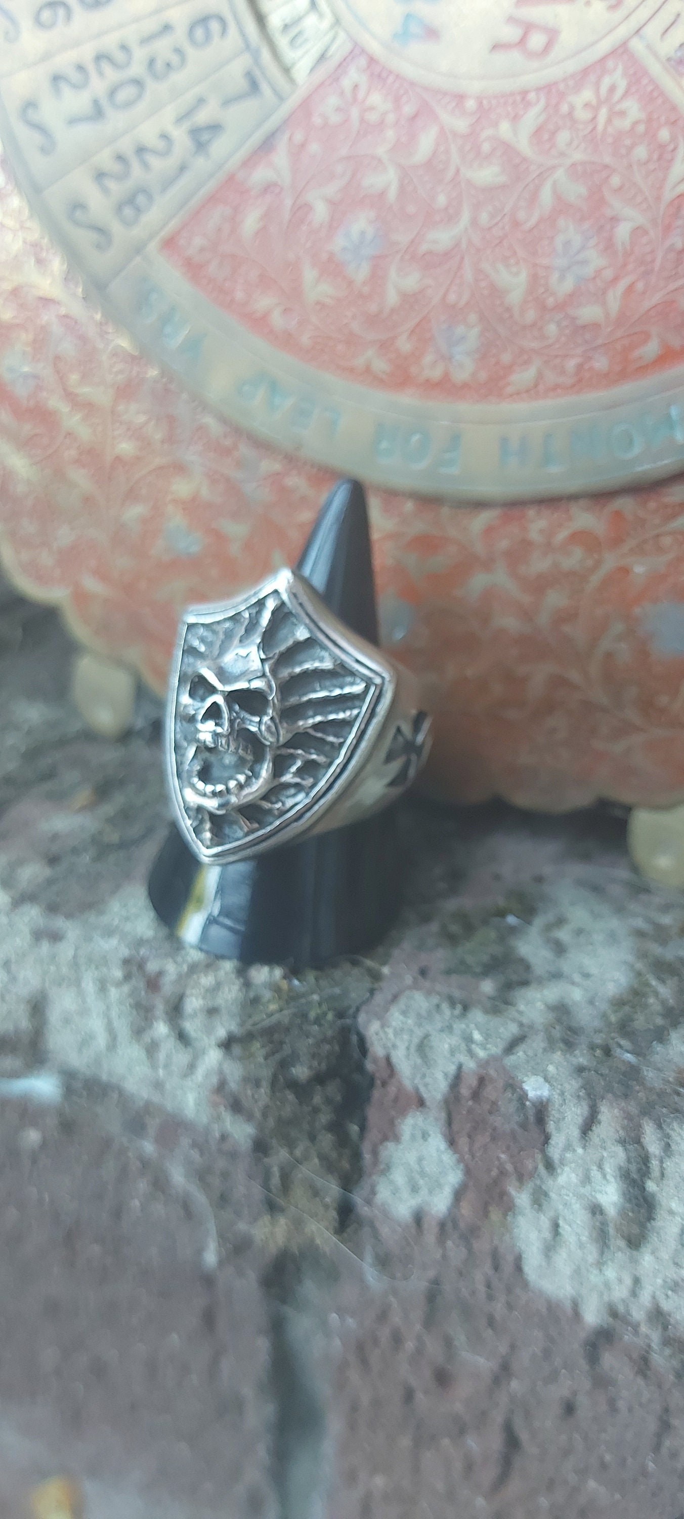 Sterling silver, skull, shield, unisex steampunk biker gothic ring