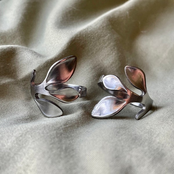 Silver leaf spoon ring