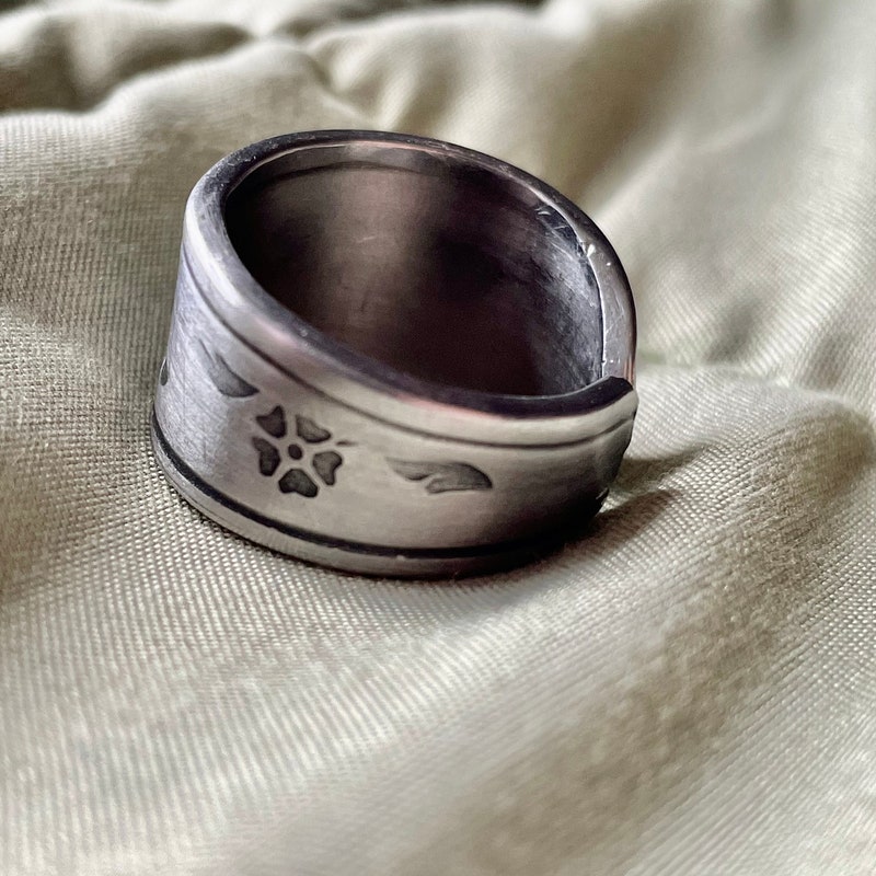 Oxidized Floral Spoon Ring