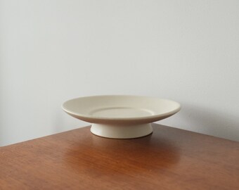 Yoshida Pottery High-ground Saucer | Off-white Saucer plate - Minimal aesthetic -Ceramic small plate - Japanese handmade - Saucer plate