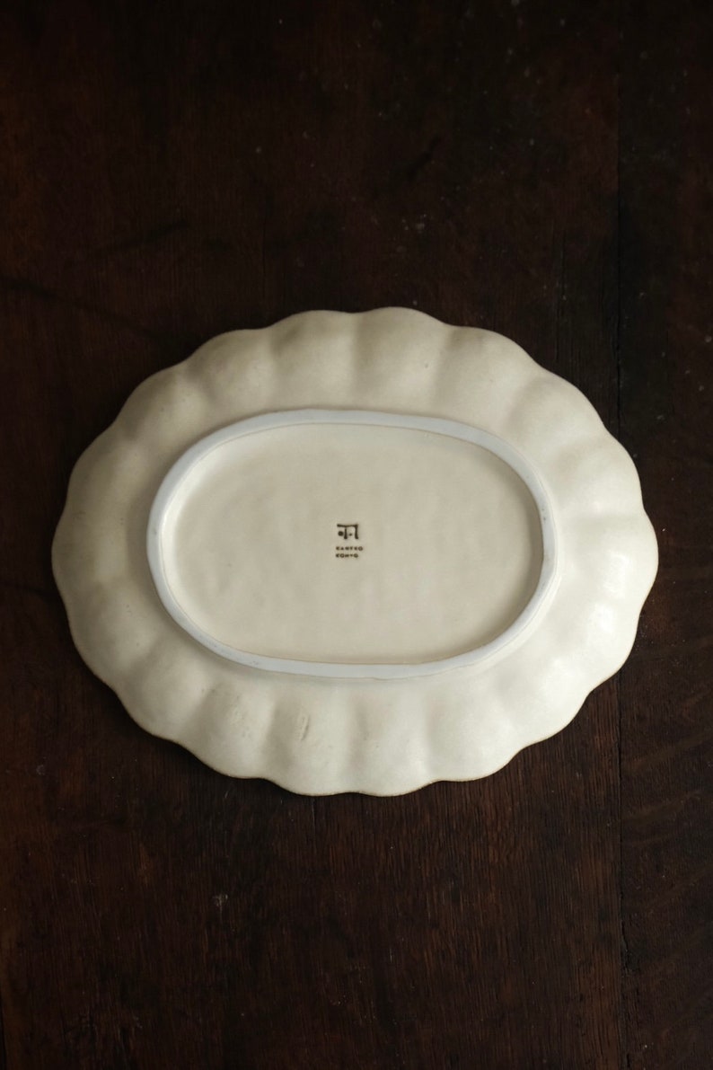 Kohyo Rinka Oval 30cm Plate Japanese ceramic Large plate Rustic Off-white plate Main dish dining set vintage image 3