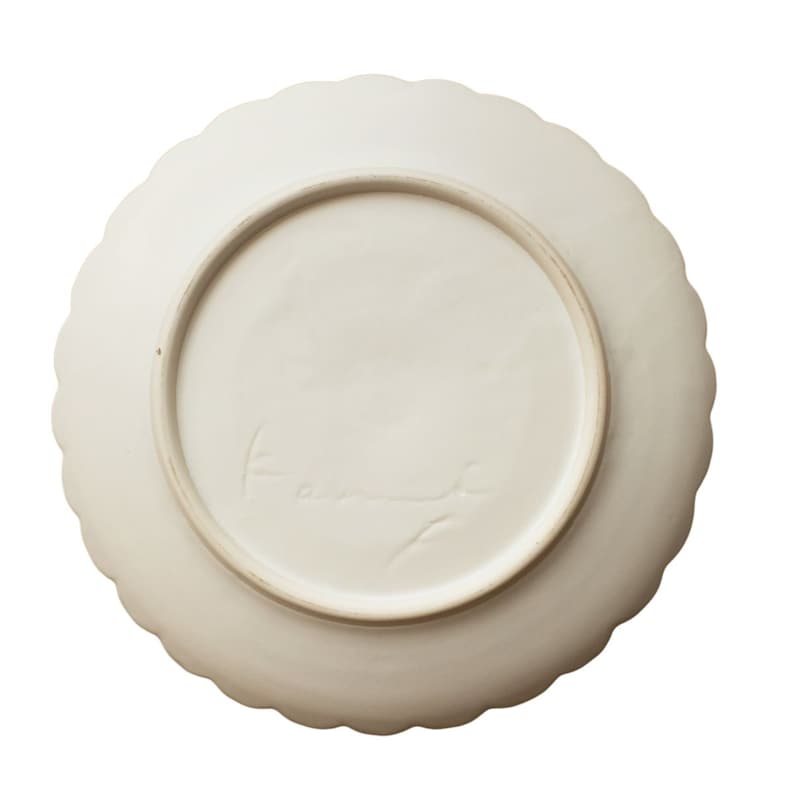 Kasumi Fujimura Flower-shaped Large plate Matte white plate Japanese handmade Minimal dinnerware image 3