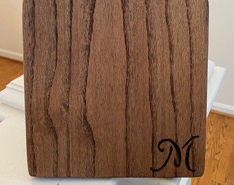 Tábuas de charcutaria e tábuas de corte personalizadas feitas à mão em carvalho (gravação a lenha opcional)