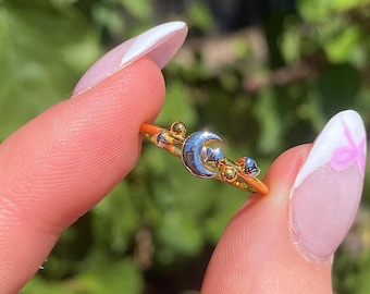 Shimmering Moon Ring || cute || dainty || adjustable || trendy || celestial || sterling silver || 18k gold plated || aesthetic || waterproof
