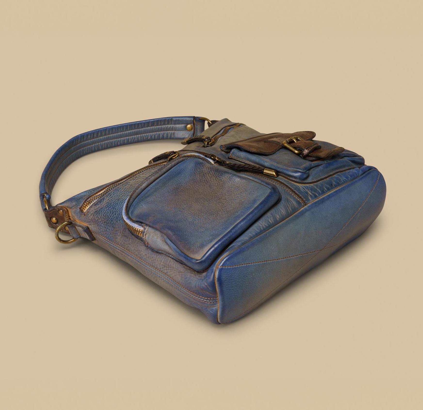 バッグ Made in Italy leather studs shoulder bag Sundance gray