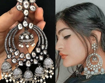 Ensemble de bijoux en perles d'oreilles de style Bollywood Chandbali d'inspiration Madhuri Dixit, ensemble de boucles d'oreilles en plaqué argent, ensemble de bijoux de boucles d'oreilles de mariée