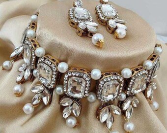 Oxidierte Stein Choker Halskette Schmuckset mit Ohrringen / indische Halskette Set / Premium Halskette Set / oxidierte Kundan Choker Set