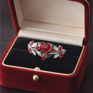 Elegante anello con pietra preziosa a forma di cuore in rubino rosso per donna - Anello di fidanzamento con cuore in rubino - Anello in argento 925 con rubino galassia per moglie - Anello per lei