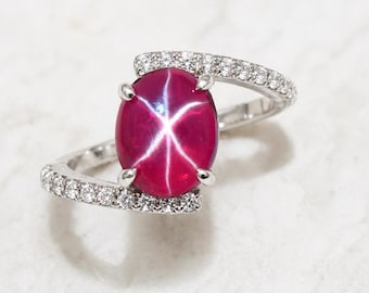 Beautiful Red Lindy Star Sapphire Gemstone Ring-925 Silver Star Sapphire Engagement Ring-Oval Red Star Women Ring-Luxury Star Promise Ring
