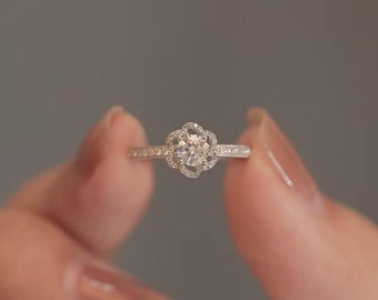 Stylish VVS1 White Moissanite Ring, Natural Round Moissanite Engagement Ring, Crown Design Girlfriend 14k White Gold Ring Gift.Ring For Wife