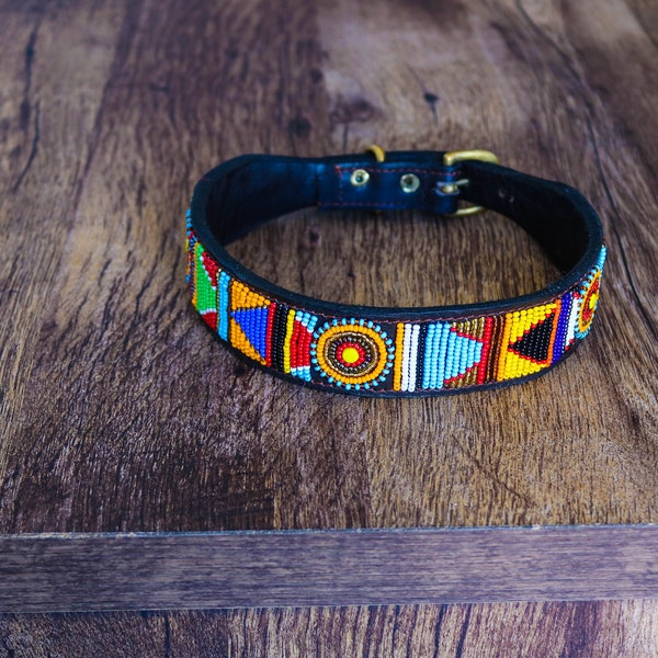 Collar con cuentas masai, collar de perro africano, collar hecho a mano, collar tribal, collar de cuero, regalo para mascotas, regalo de Navidad, collar para mascotas, correa para perros