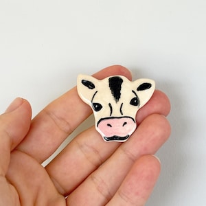 Handmade Ceramic Cow Brooch: Hand-Painted Stoneware Pin