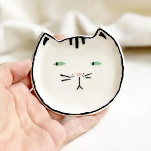 Ceramic Cat Ring Dish: Handmade Stoneware Jewelry Holder