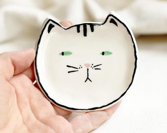 Ceramic Cat Ring Dish: Handmade Stoneware Jewelry Holder