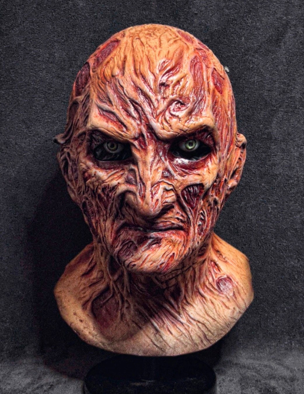 おすすめ Krueger エルム街の悪夢Freddy MAKEUP 2個セット