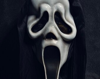 Scream 6 ghost face mask