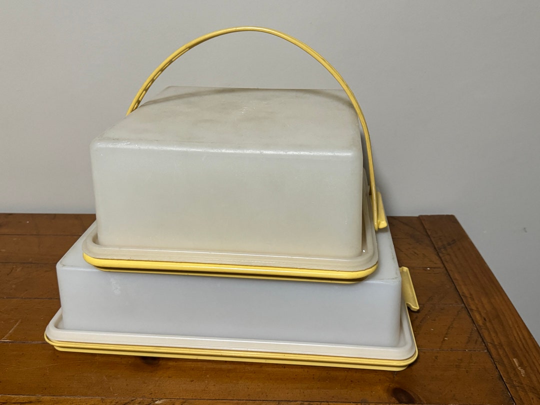Vintage Tupperware Cake Carrier Set Etsy